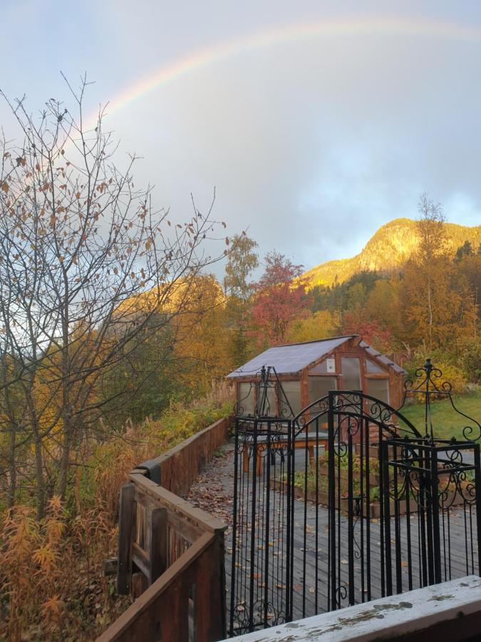 Holiday Raustua Cabin Гол Екстериор снимка