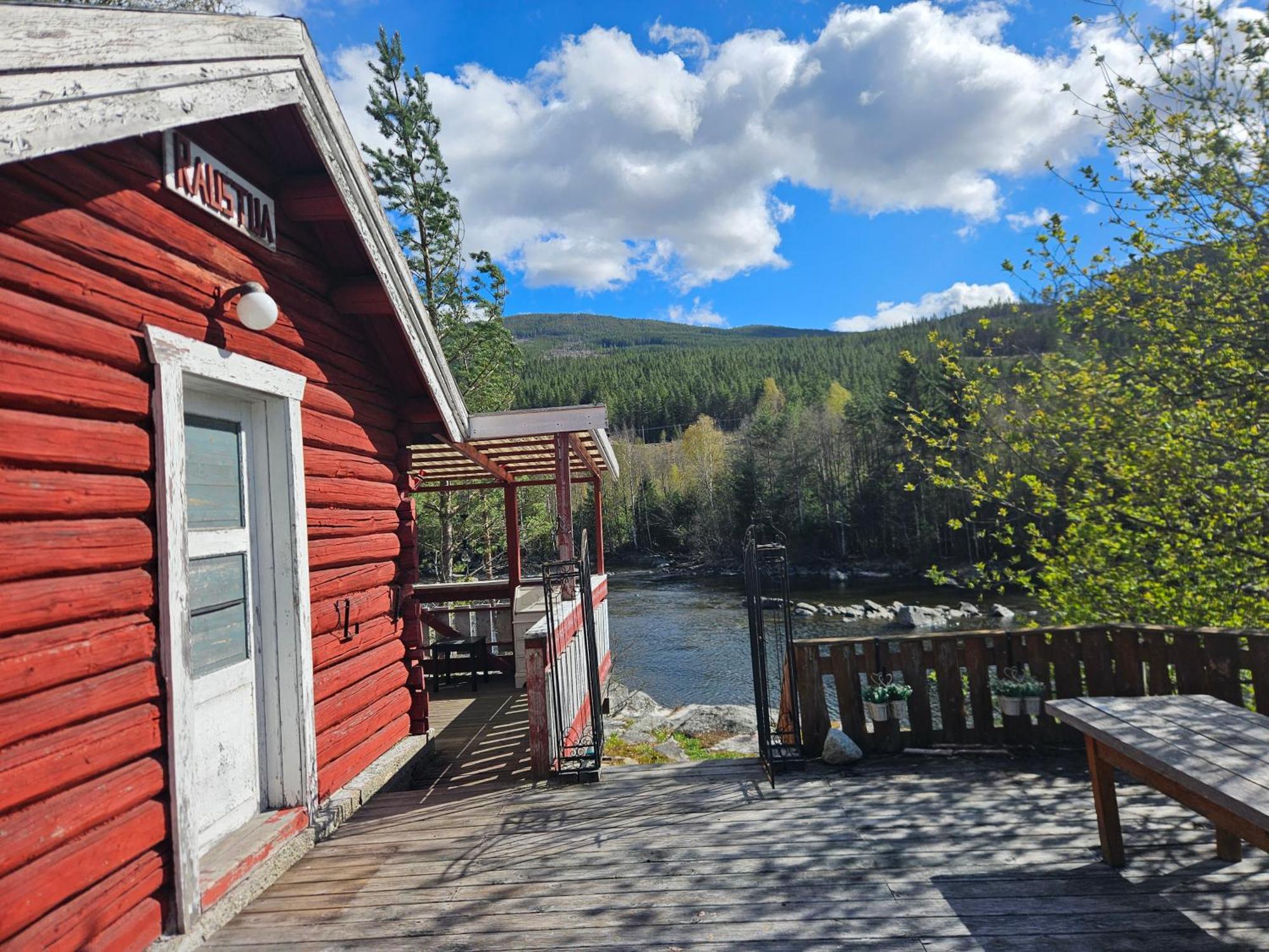 Holiday Raustua Cabin Гол Екстериор снимка